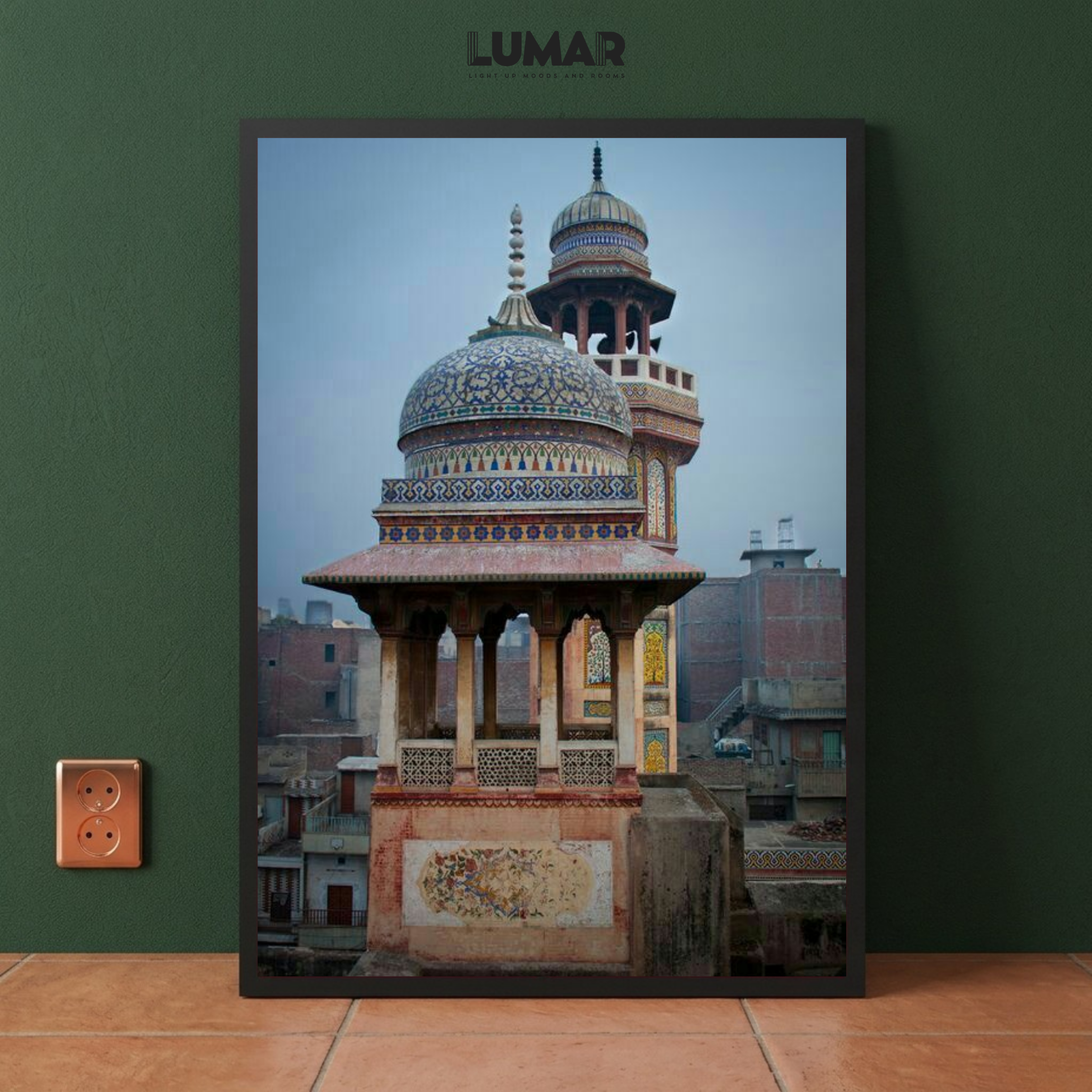 wazir khan mosque wall art